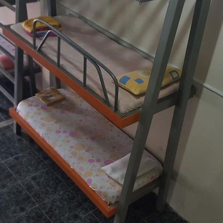 Hospedaje Dannita B&B Jipijapa ภายนอก รูปภาพ