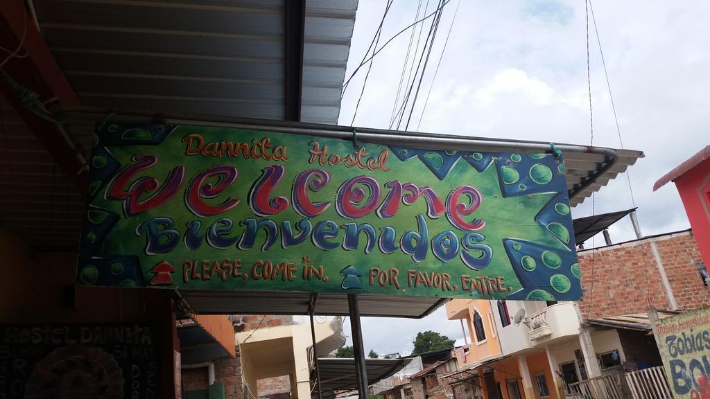 Hospedaje Dannita B&B Jipijapa ภายนอก รูปภาพ