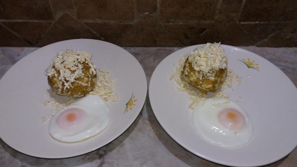 Hospedaje Dannita B&B Jipijapa ภายนอก รูปภาพ
