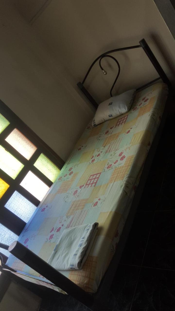Hospedaje Dannita B&B Jipijapa ภายนอก รูปภาพ